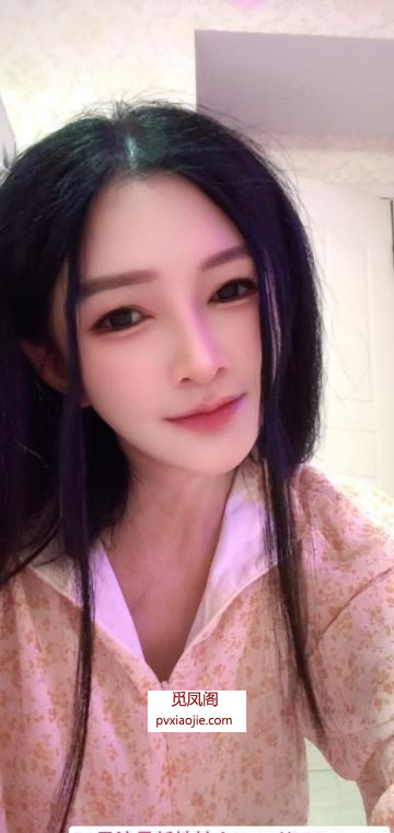 滨江后入翘臀尤物