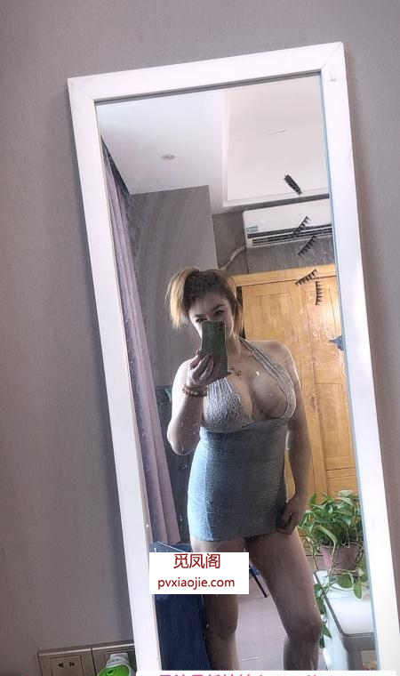 爆乳骚狐狸大coco