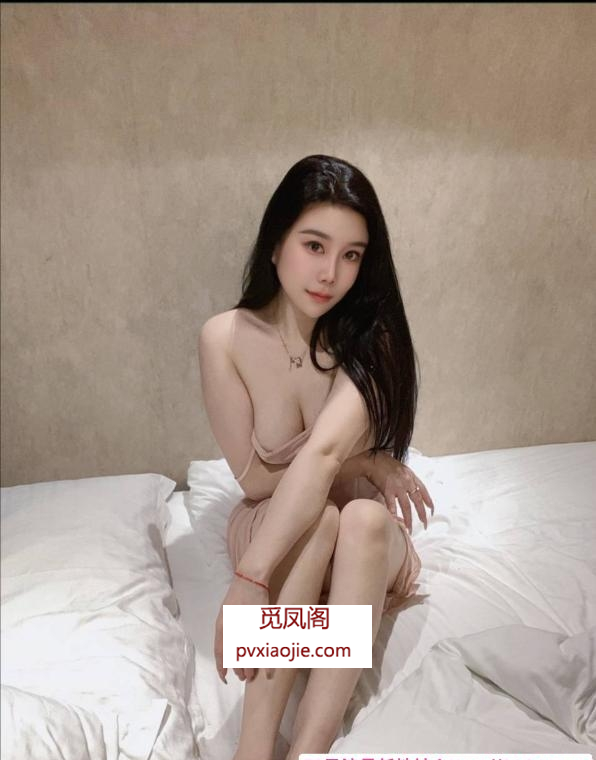 南山长腿大奶琪琪